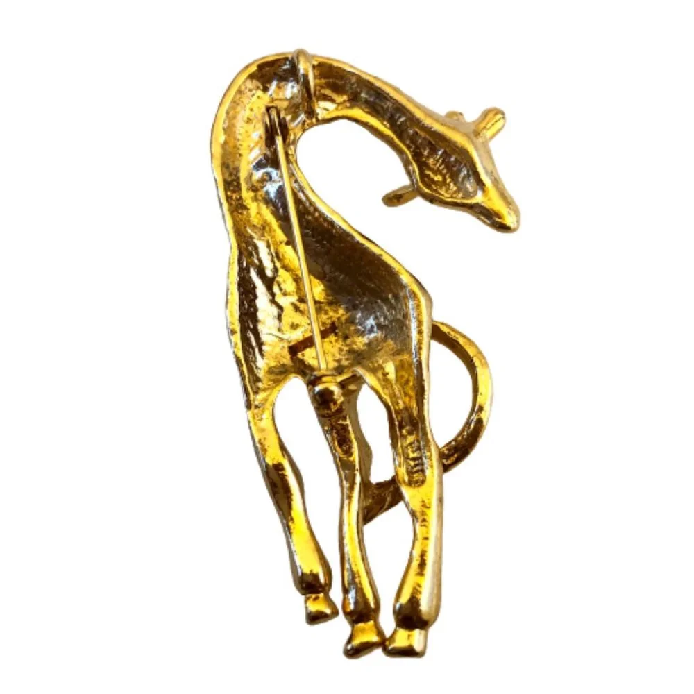 GIRAFFE Goldtone Pin Brooch with Inlaid Brown Stones Fashion Jewelry